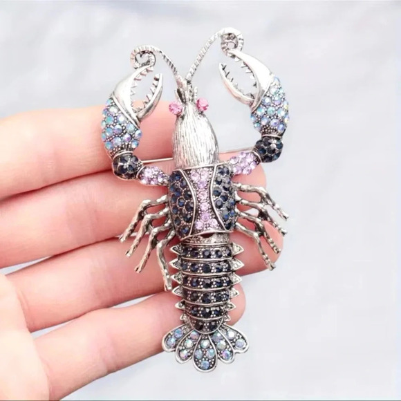 Betsey Johnson Lobster Brooch - Picture 2 of 5